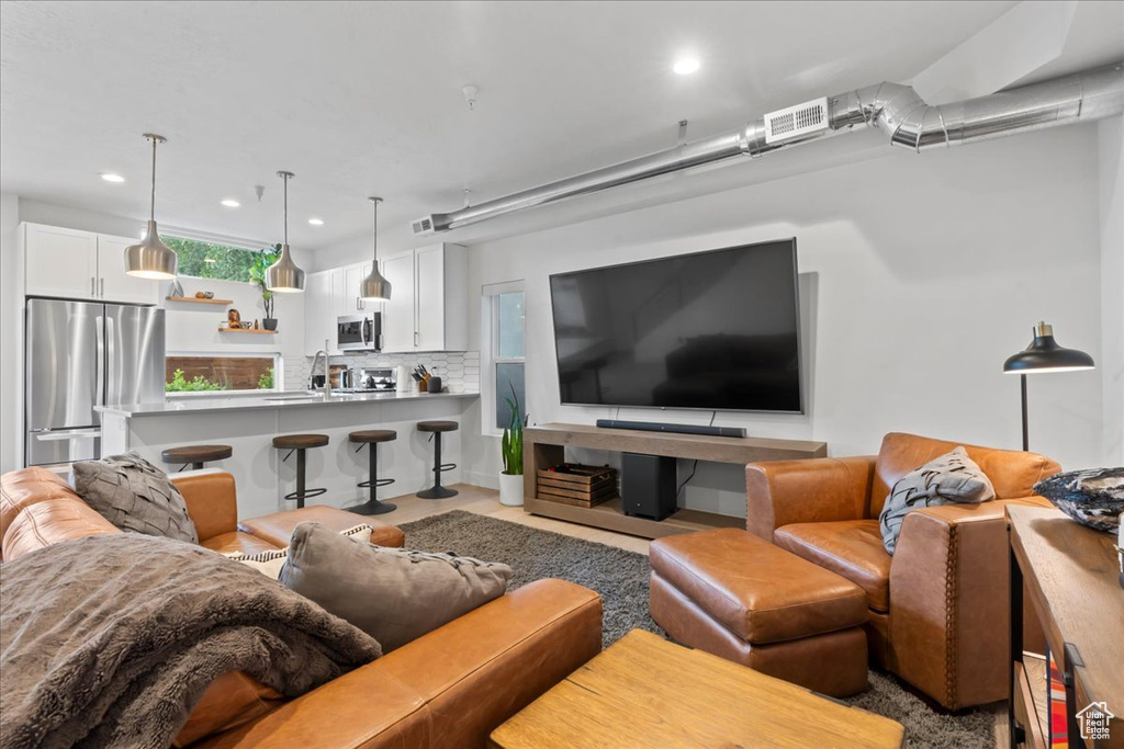 461 N BEAUMONTE CT Salt Lake City, UT 84116