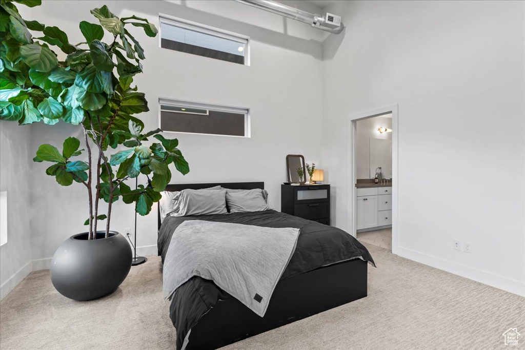 461 N BEAUMONTE CT Salt Lake City, UT 84116