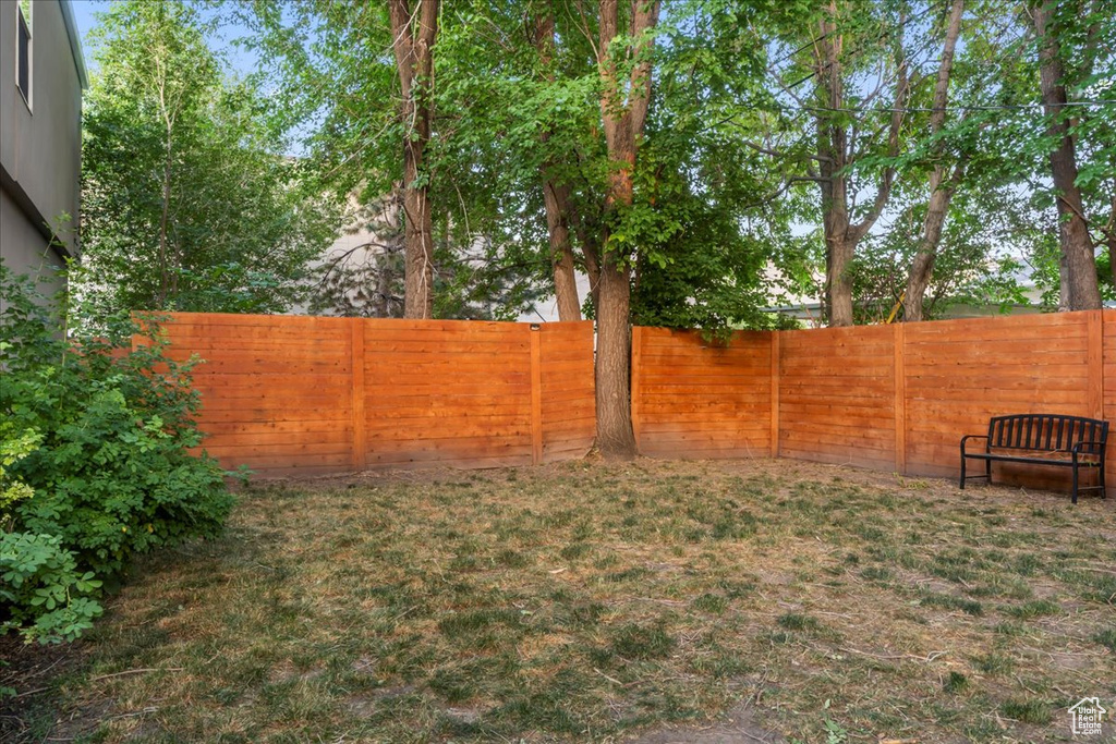 461 N BEAUMONTE CT Salt Lake City, UT 84116