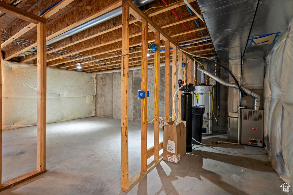 Unfinished below grade area with water heater