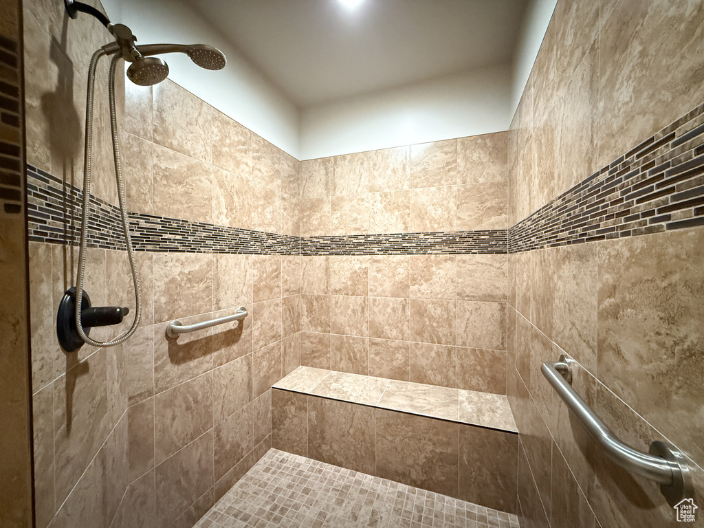 1302 E MARY LN Layton, UT 84040