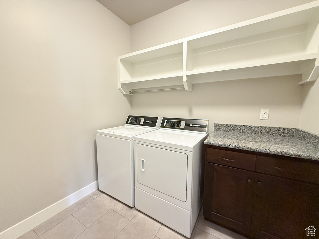1302 E MARY LN Layton, UT 84040
