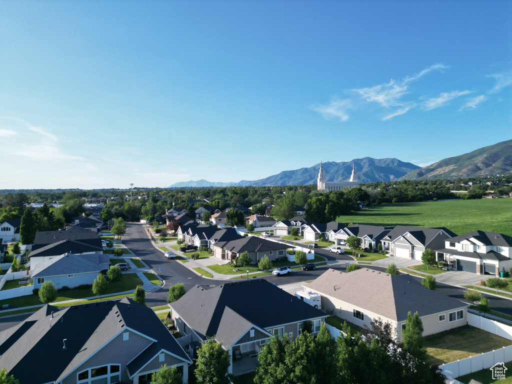 1302 E MARY LN Layton, UT 84040