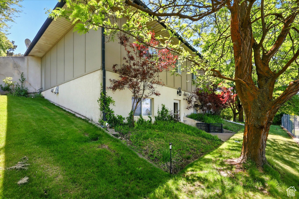 121 MOUNTAIN VIEW DR Hyde Park, UT 84318