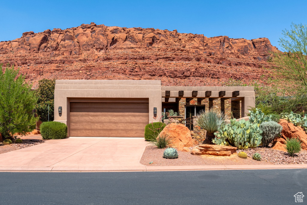 2336 W ENTRADA TRL #33 St George, UT 84770