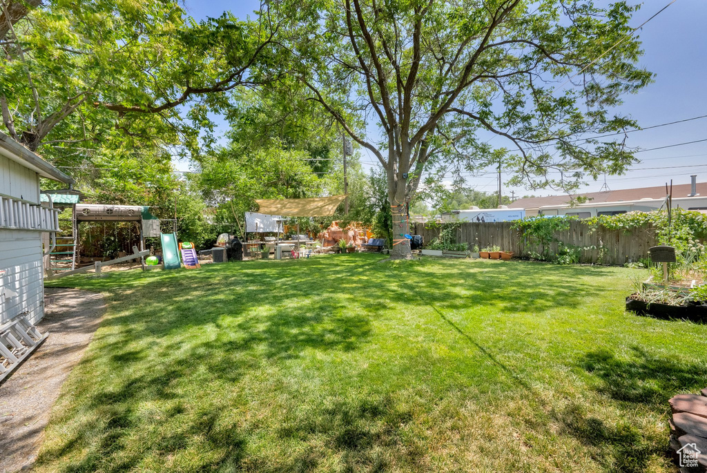 1279 S EMERY ST Salt Lake City, UT 84104