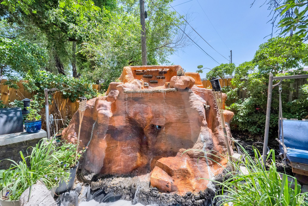 1279 S EMERY ST Salt Lake City, UT 84104