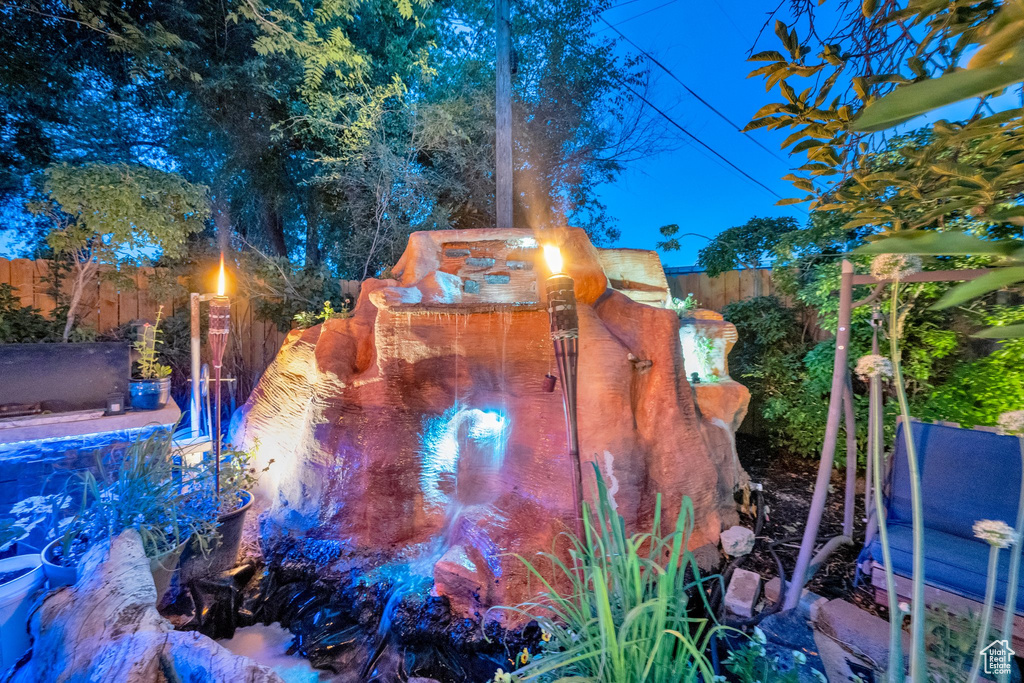 1279 S EMERY ST Salt Lake City, UT 84104