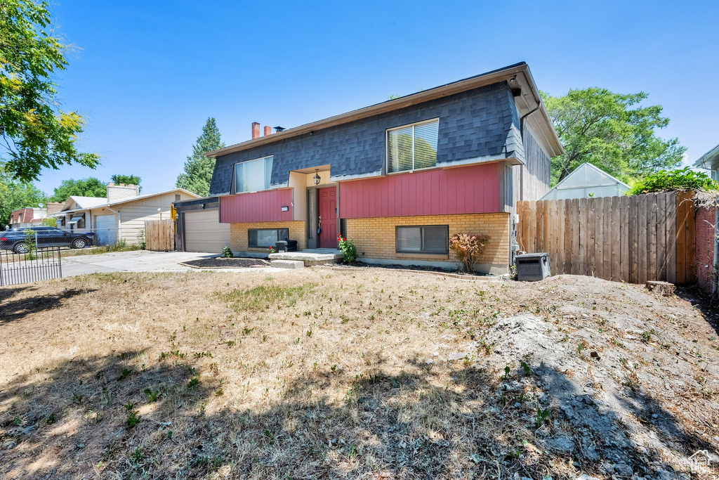 1279 S EMERY ST Salt Lake City, UT 84104