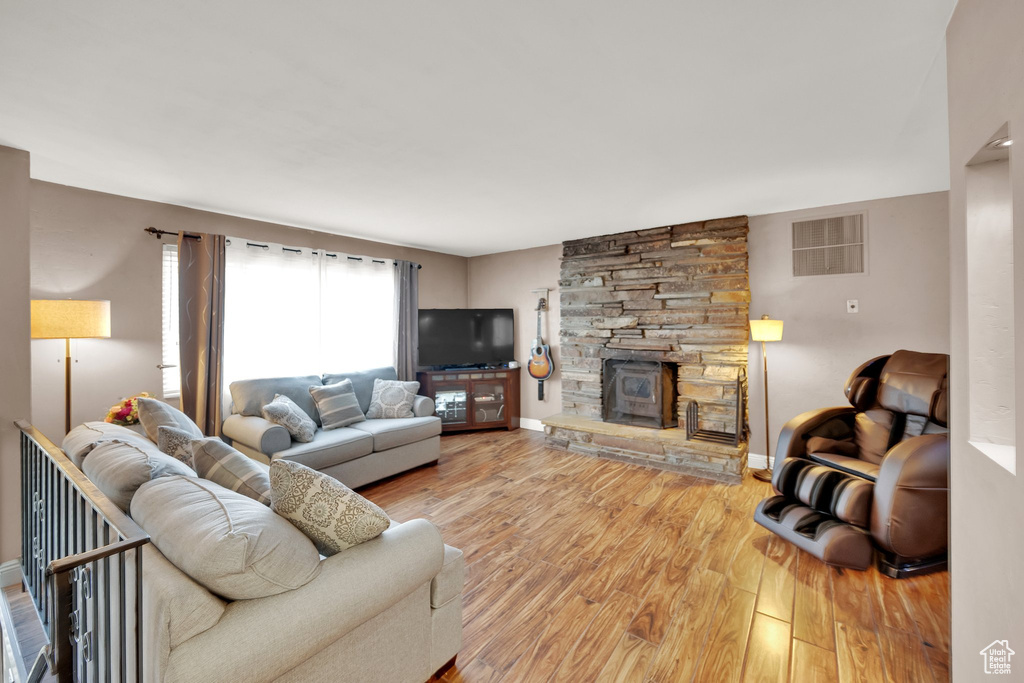 1279 S EMERY ST Salt Lake City, UT 84104