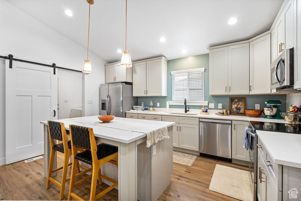 2418 E QUAKING ASPEN LN Eagle Mountain, UT 84005