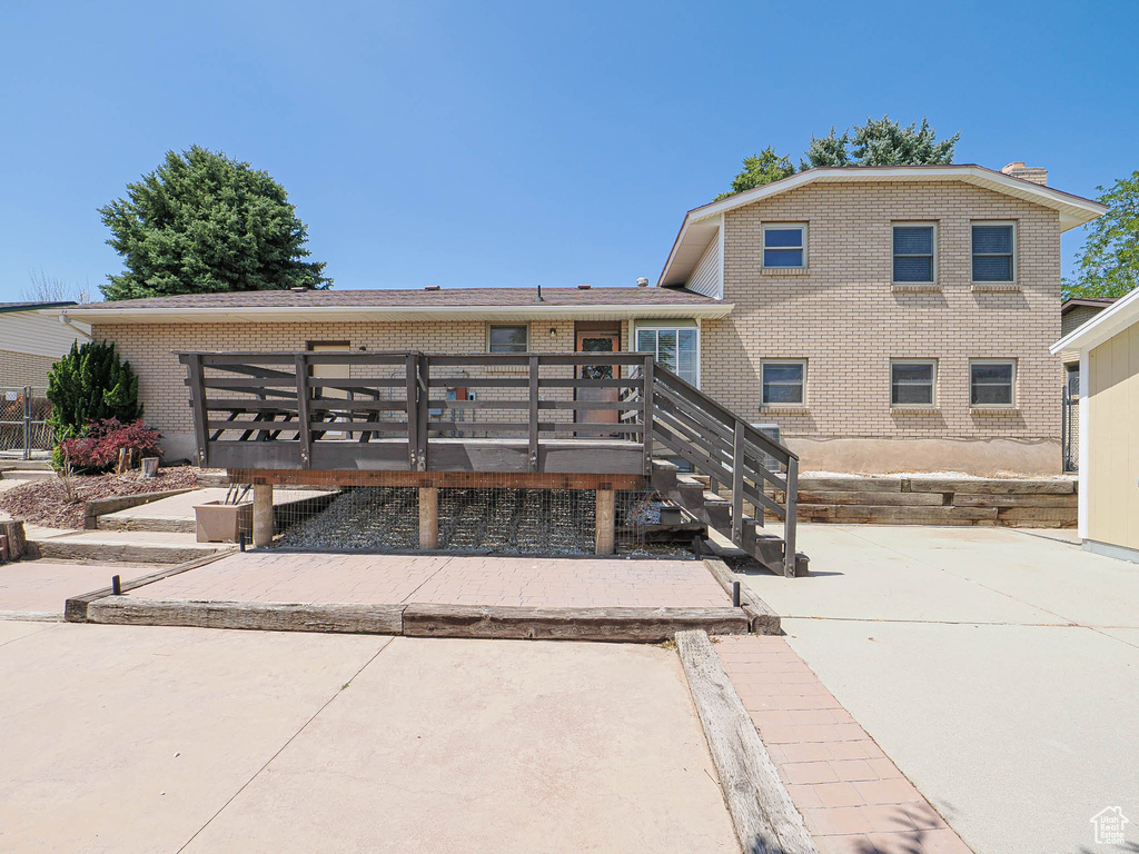 2333 W LEDGEWOOD DR Taylorsville, UT 84129