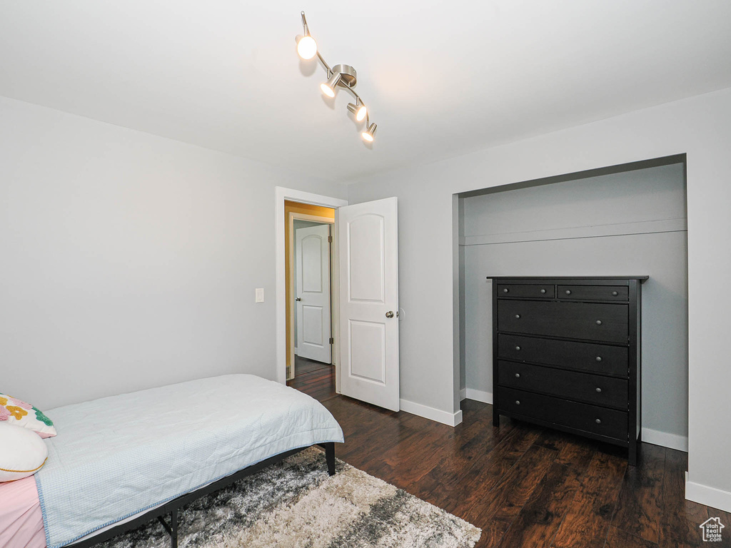 2333 W LEDGEWOOD DR Taylorsville, UT 84129