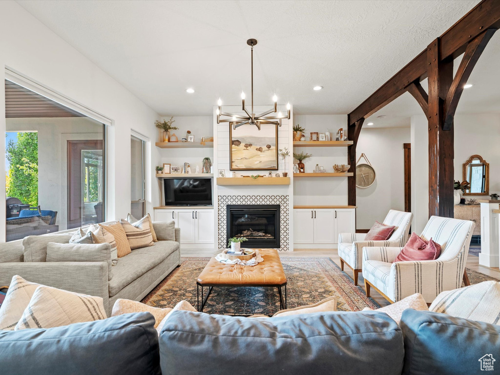 722 S 750 E Salem, UT 84653