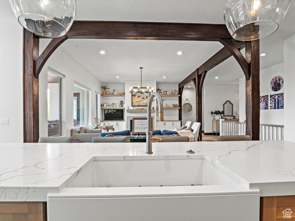722 S 750 E Salem, UT 84653