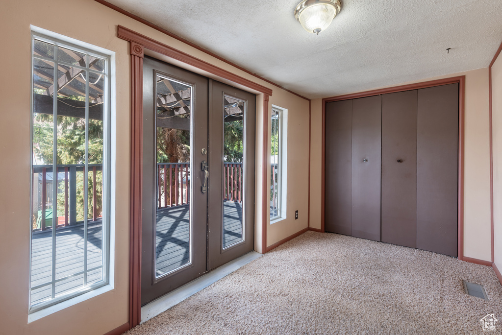 Photo 4 for MLS #2095035 at 148 Duchesne St