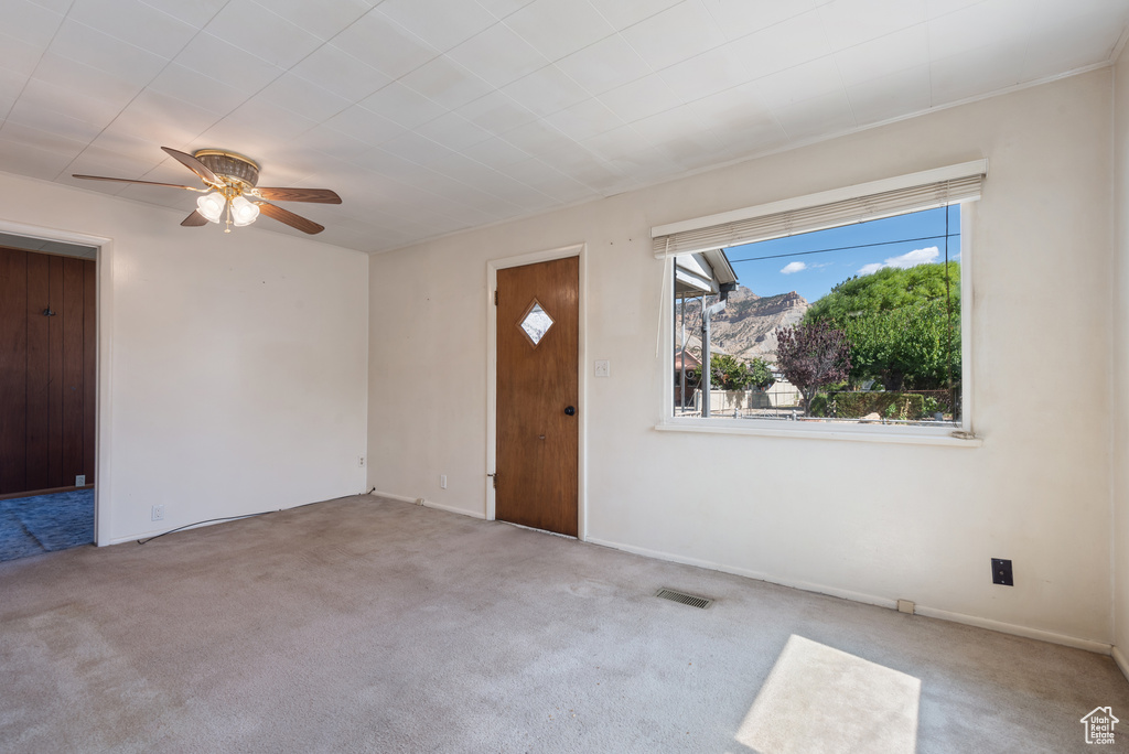 Photo 2 for MLS #2095035 at 148 Duchesne St