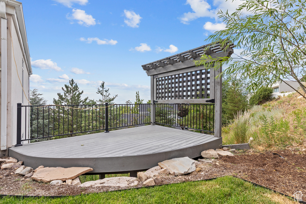 3931 S HUNTINGTON CIR Bountiful, UT 84010