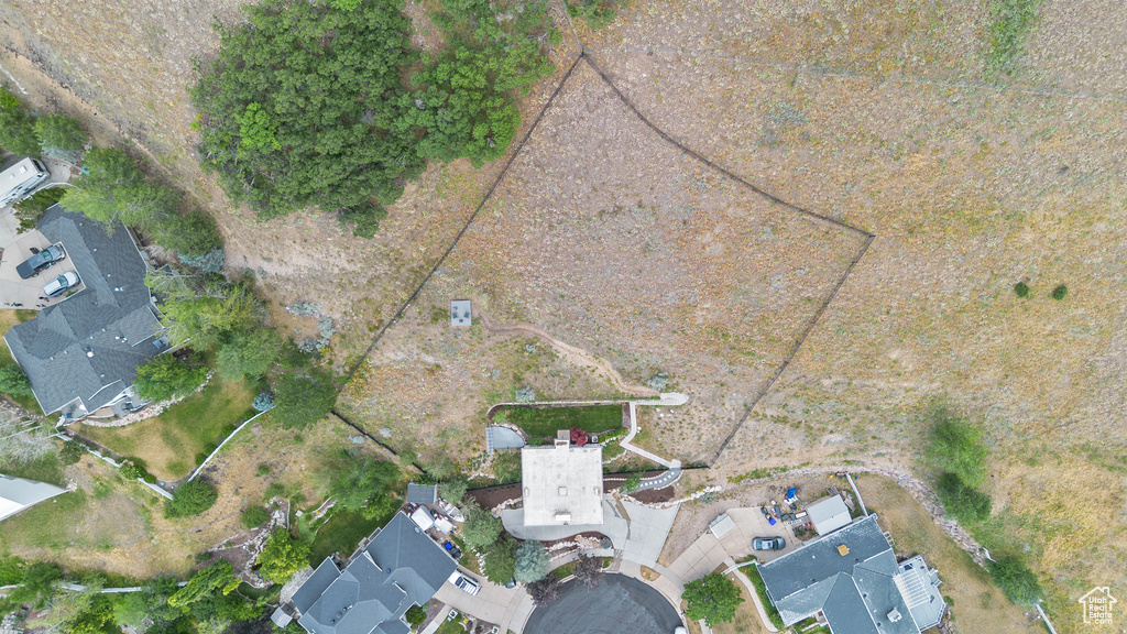 3931 S HUNTINGTON CIR Bountiful, UT 84010