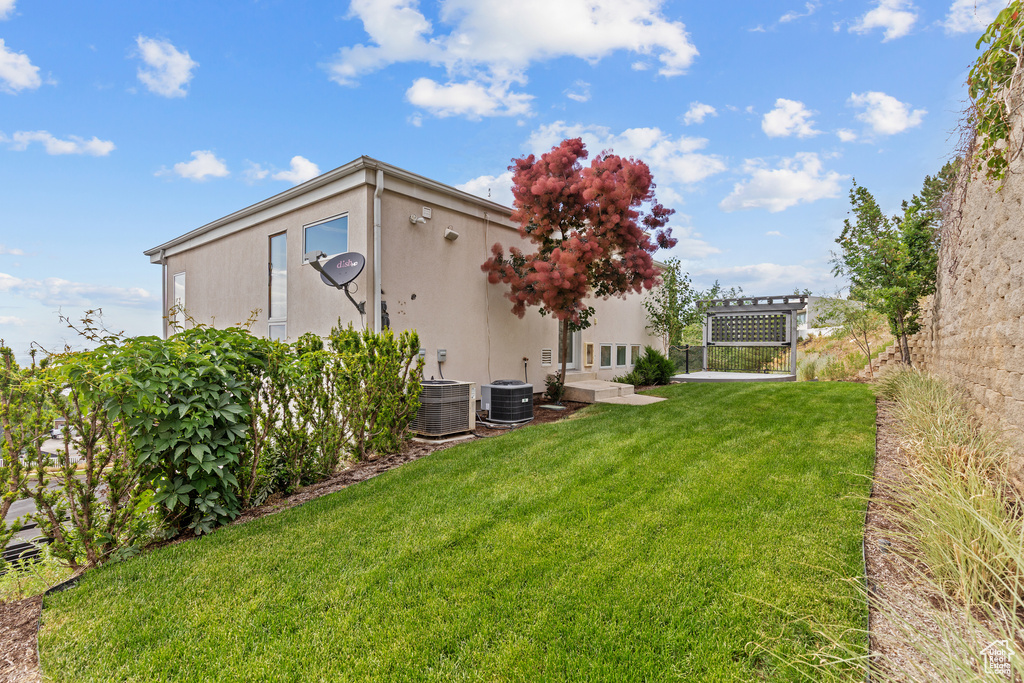 3931 S HUNTINGTON CIR Bountiful, UT 84010