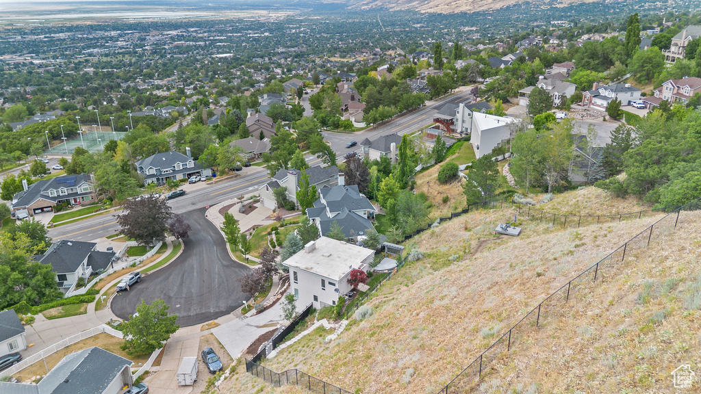 3931 S HUNTINGTON CIR Bountiful, UT 84010