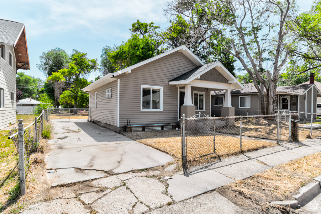 2755 S 8650 W Magna, UT 84044
