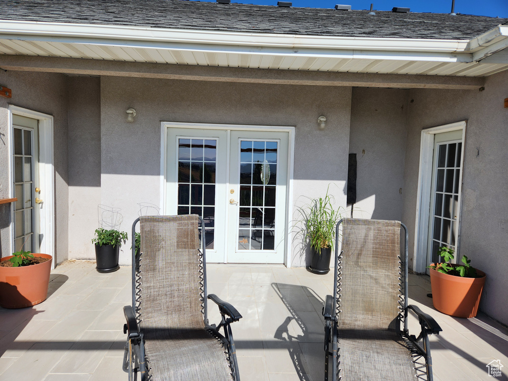 View of patio / terrace with french doors and outdoor dining area