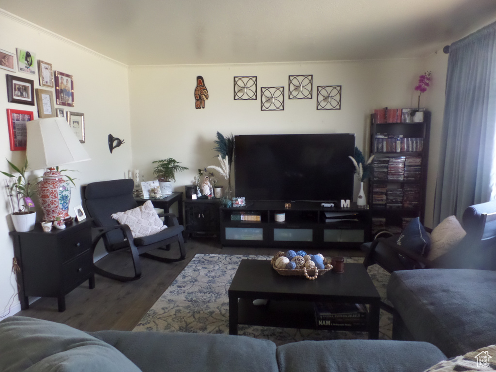 1053 E 10600 S Sandy, UT 84094