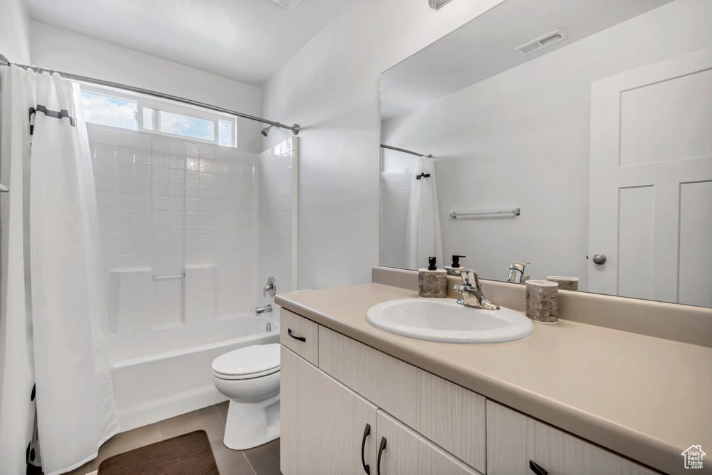 14819 S CHIMNEY PASS DR Bluffdale, UT 84065