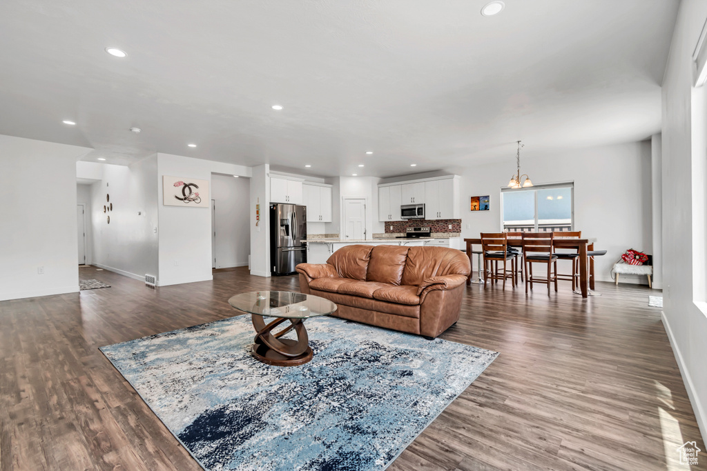 14819 S CHIMNEY PASS DR Bluffdale, UT 84065