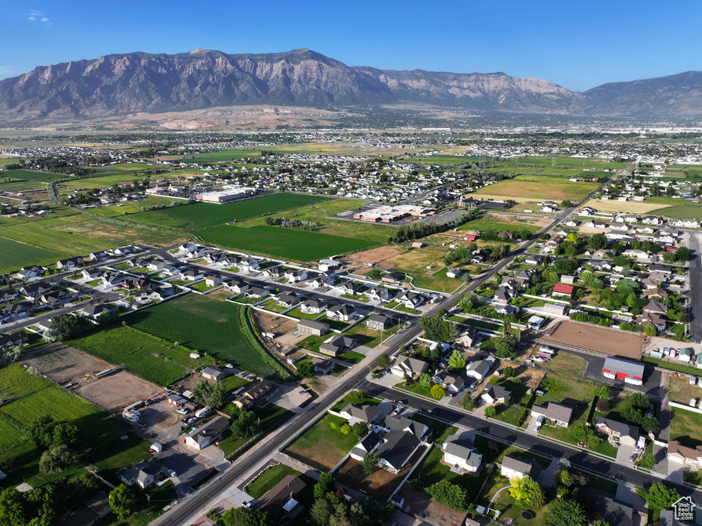 2187 N 3900 W Plain City, UT 84404
