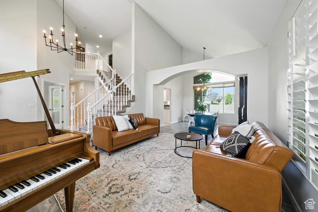 3072 W CURRENT CREEK DR South Jordan, UT 84095