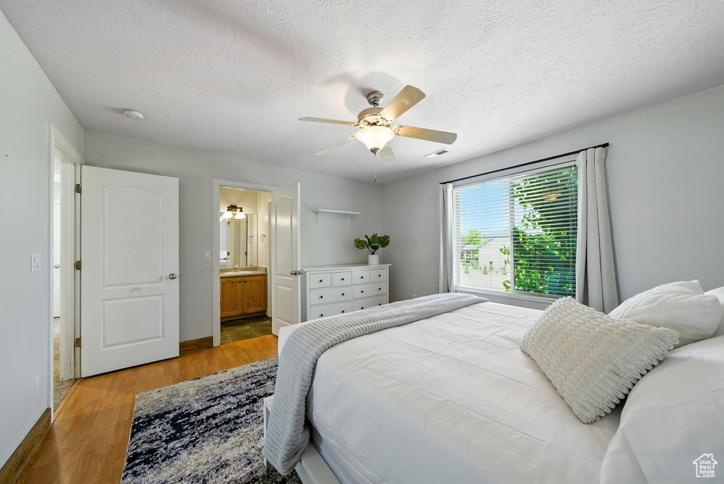 3072 W CURRENT CREEK DR South Jordan, UT 84095