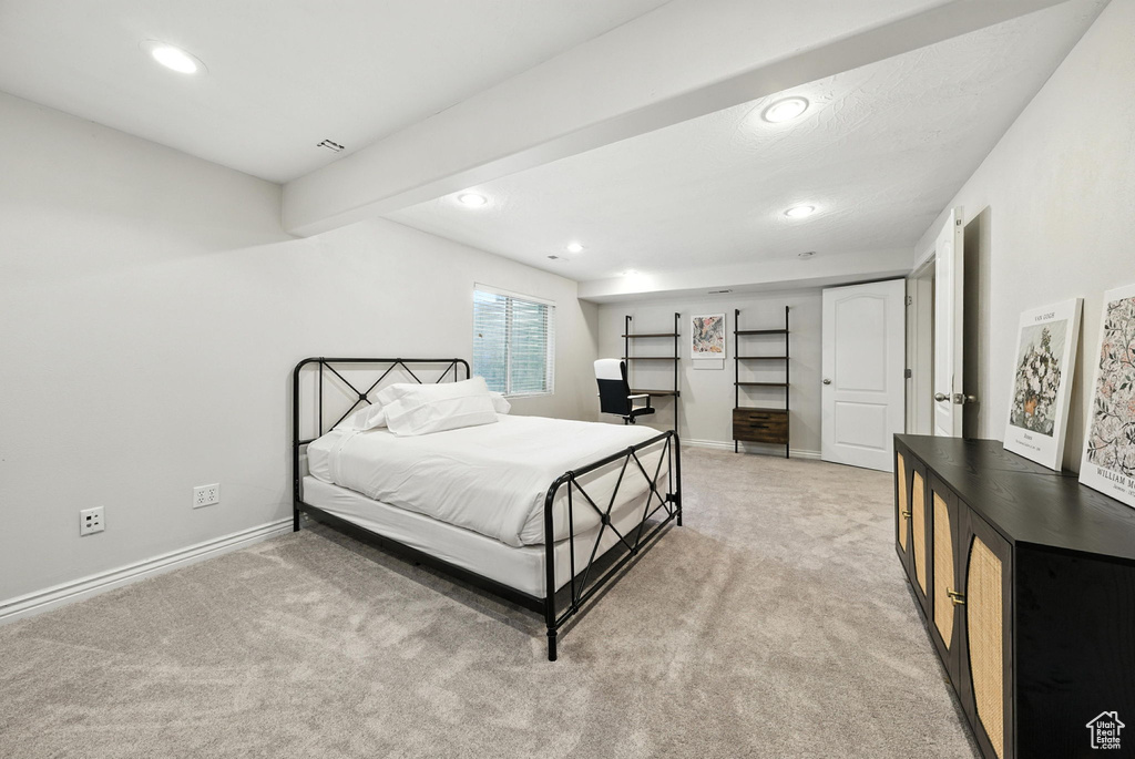 3072 W CURRENT CREEK DR South Jordan, UT 84095
