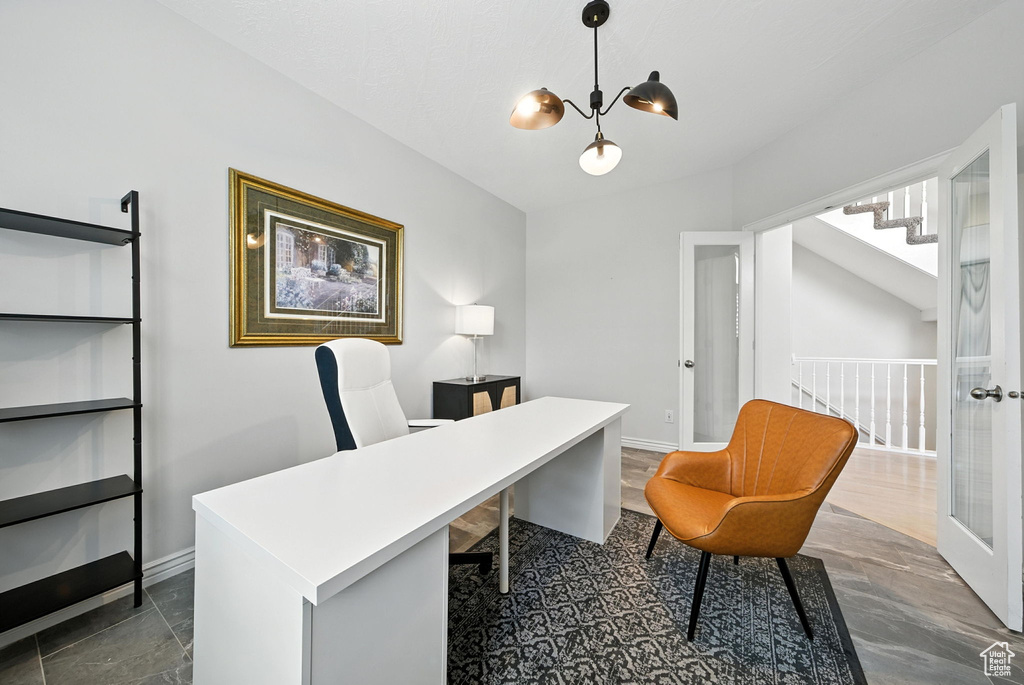 3072 W CURRENT CREEK DR South Jordan, UT 84095