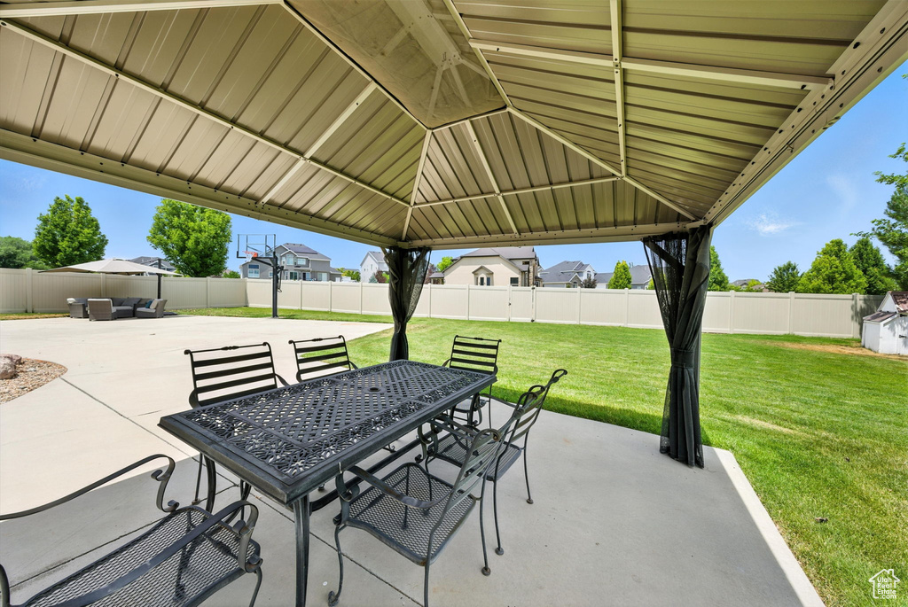 3072 W CURRENT CREEK DR South Jordan, UT 84095