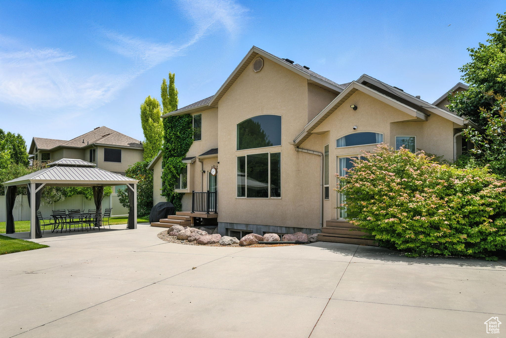 3072 W CURRENT CREEK DR South Jordan, UT 84095