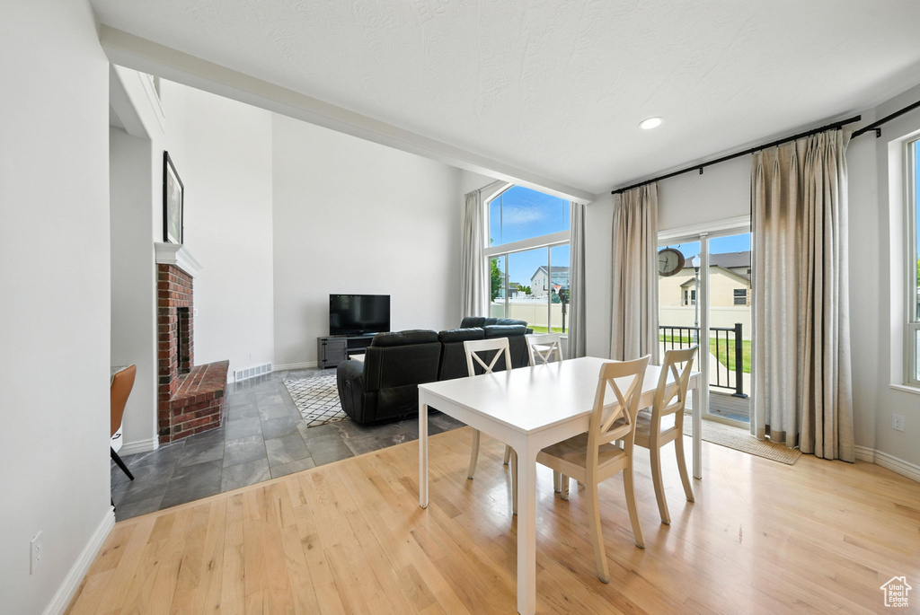 3072 W CURRENT CREEK DR South Jordan, UT 84095