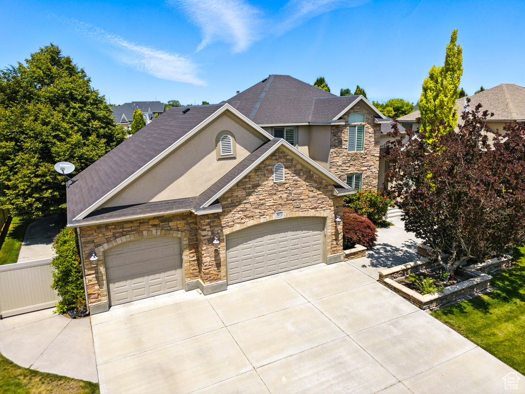 3072 W CURRENT CREEK DR South Jordan, UT 84095