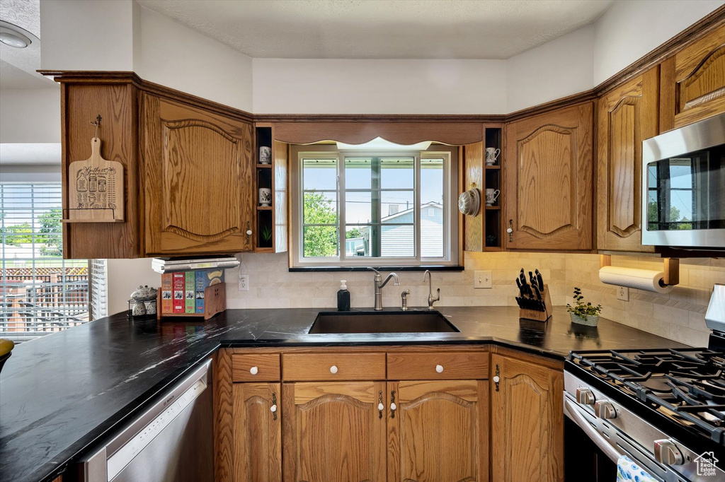 3496 W 3965 S West Valley City, UT 84119