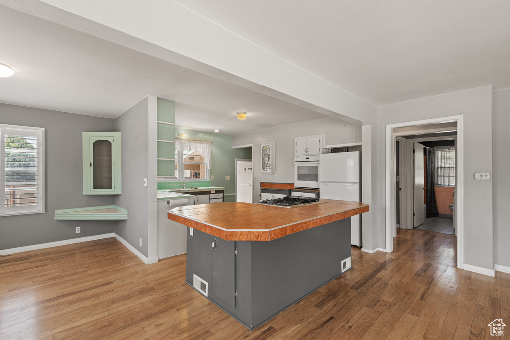 4074 S 500 E Millcreek, UT 84107