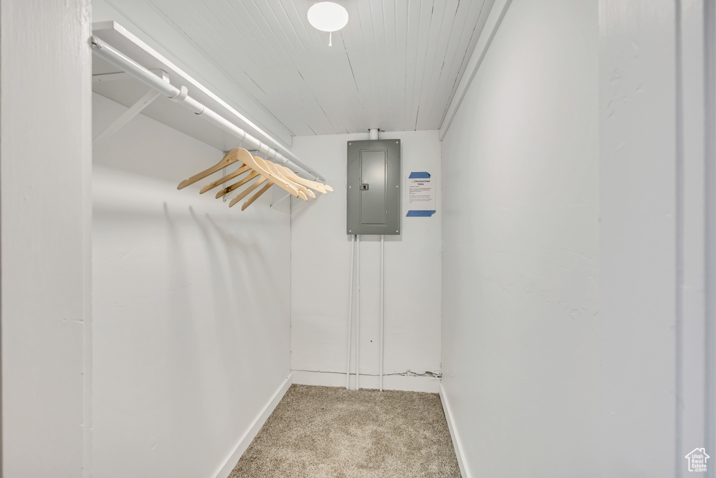 2056 LIBERTY AVE Ogden, UT 84401