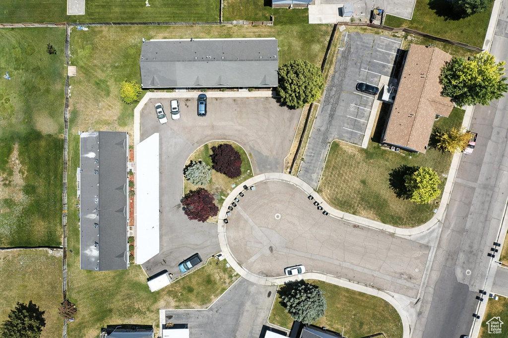 Aerial view of property and surrounding area