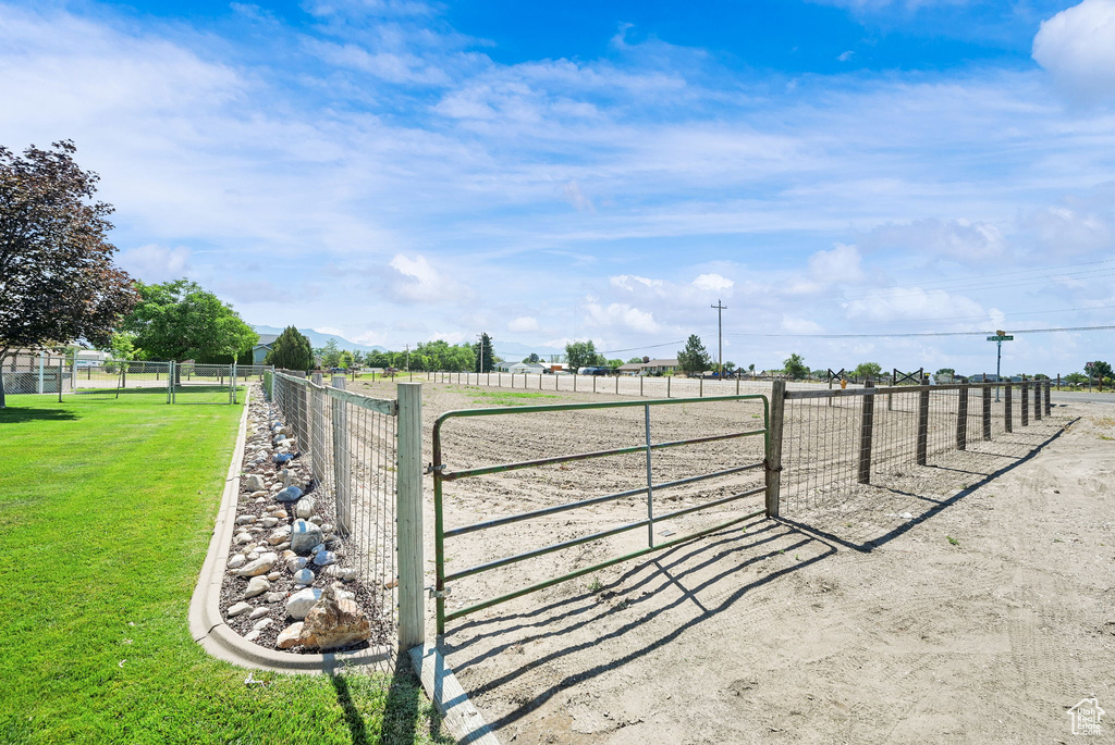 View of yard with a view of rural / pastoral area