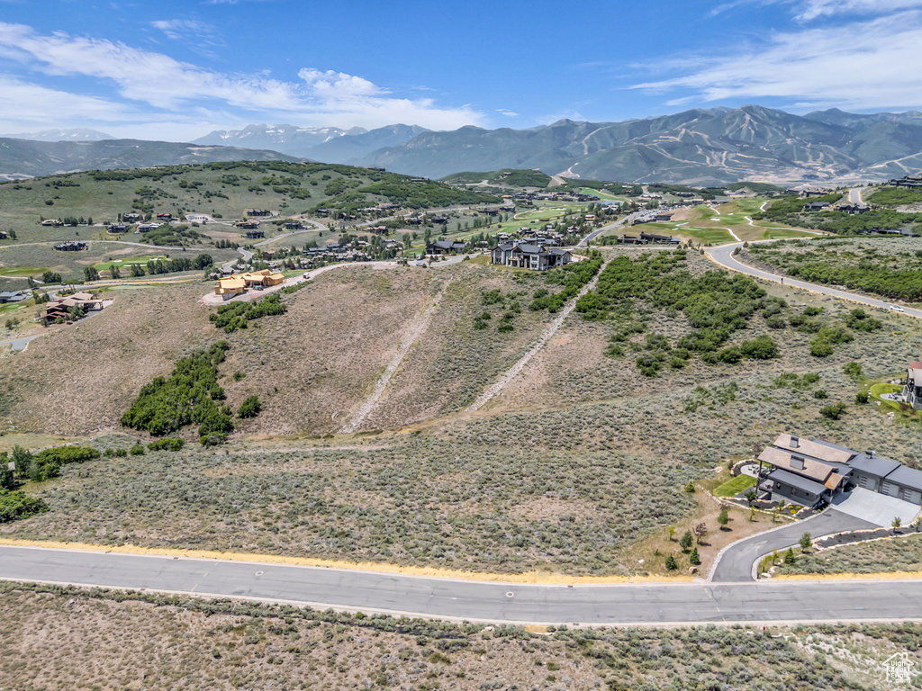 Bird's eye view of a mountainous background