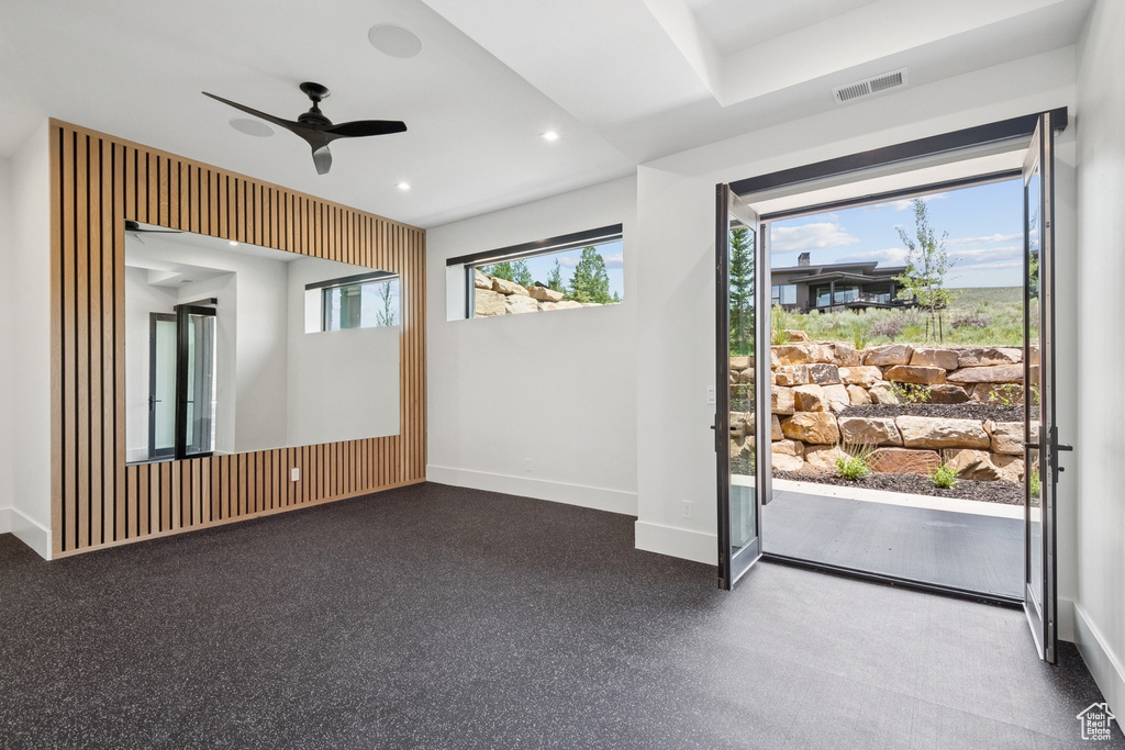 Spare room featuring ceiling fan and recessed lighting