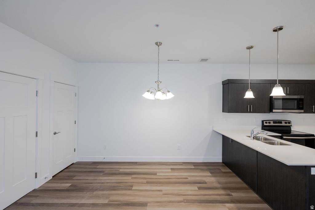 842 N COULSEN DR #L102 Saratoga Springs, UT 84045