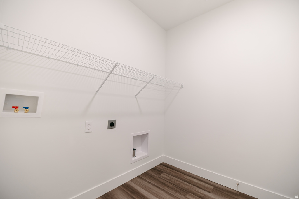 842 N COULSEN DR #L201 Saratoga Springs, UT 84045