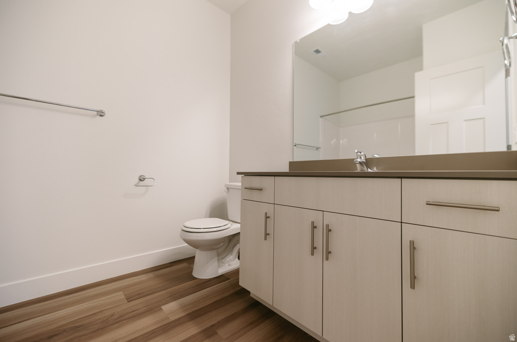 842 N COULSEN DR #L203 Saratoga Springs, UT 84045