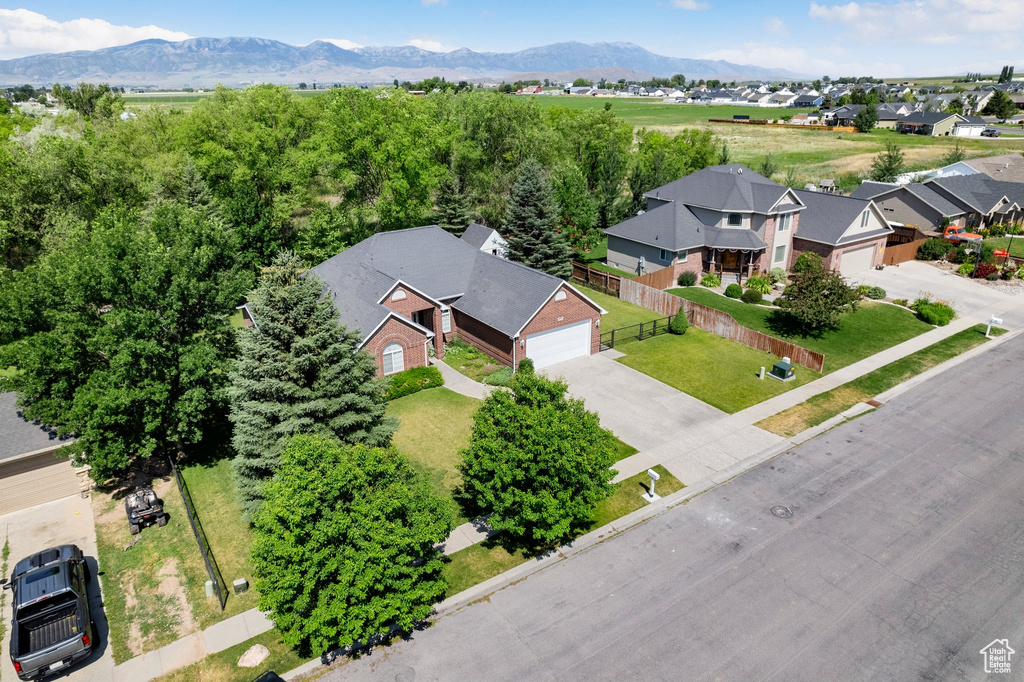 Aerial view of residential area with mountains
